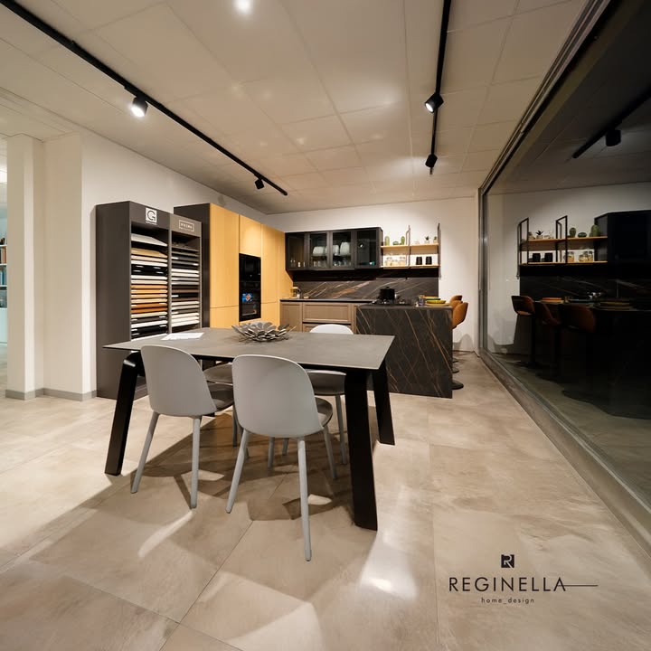 Nel nuovo showroom Reginella puoi scoprire da vicino la nostra
