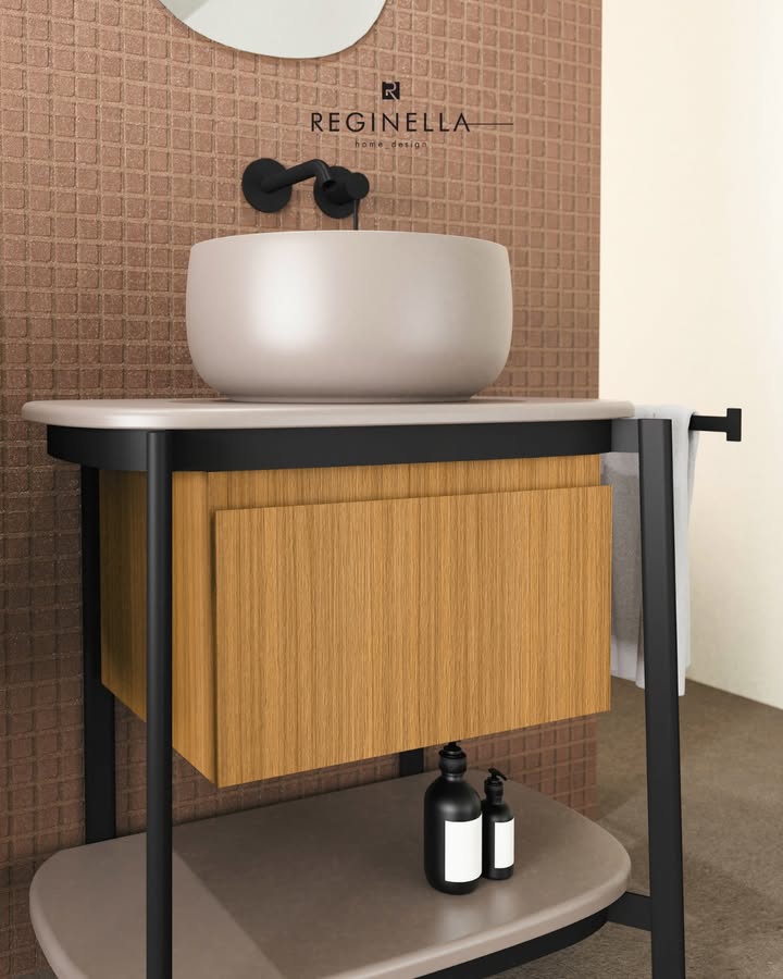 L'equilibrio perfetto tra design essenziale e qualità dei materiali. ✨
Il